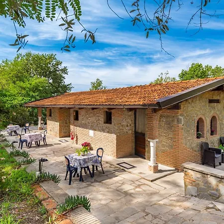 Kompleks wypoczynkowy Ippotur Medieval Castelnuovo Magra