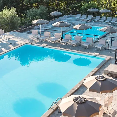 פארק נופש Ippotur Medieval קסטלנואובו מגרה