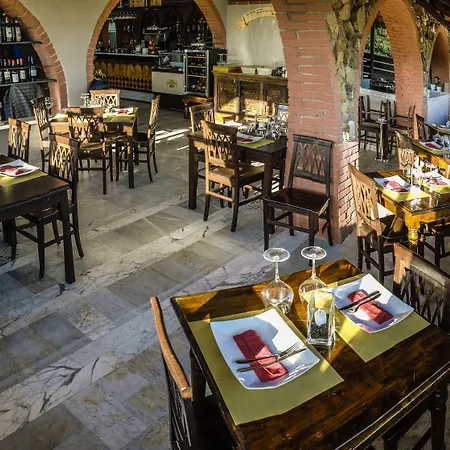 Kompleks wypoczynkowy Ippotur Medieval