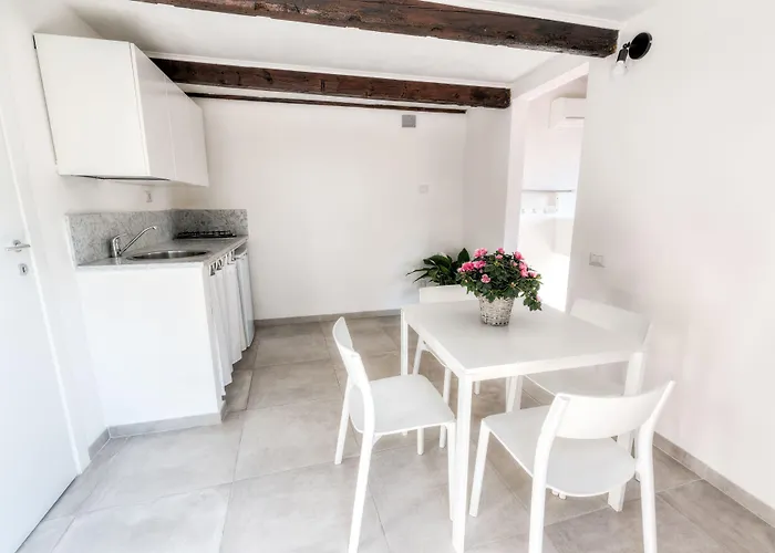 Prázdninový areál Ippotur Medieval 2*