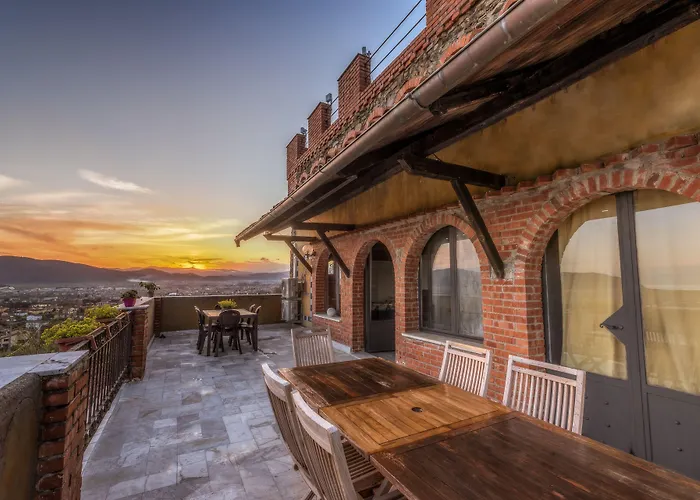 Ippotur Medieval Castelnuovo Magra